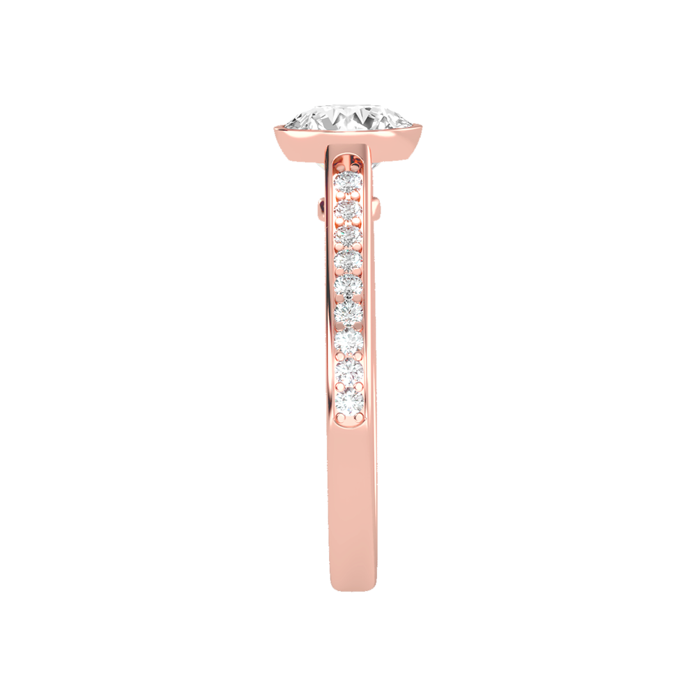 Grand Solitaire Ring