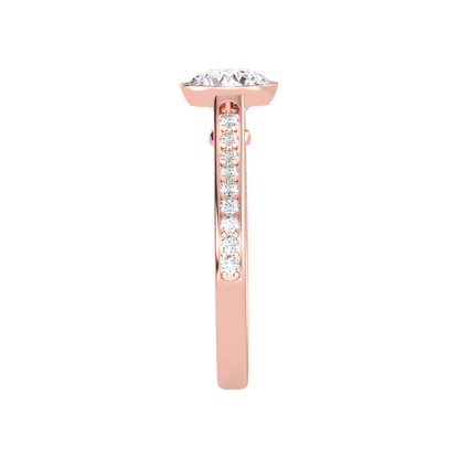 Grand Solitaire Ring