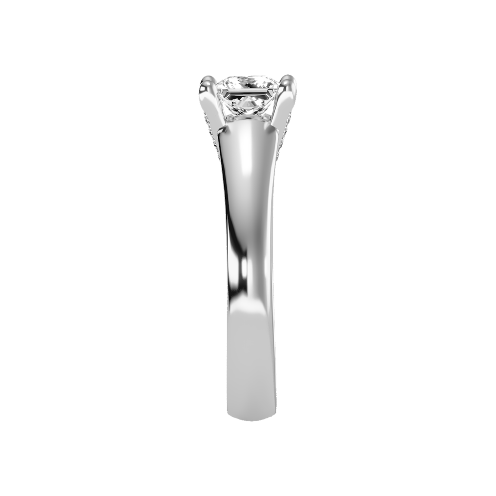 Gleaming Solitaire Ring