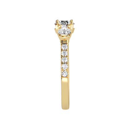 Stylish Halo Solitaire Ring